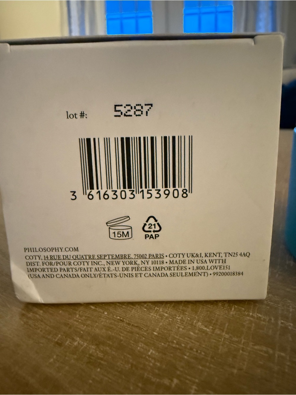 philosophy Hope in a Jar Hyaluronic Glow Moisturizer - Picture 3 of 3
